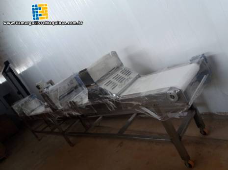 Lamina��o e corte massas Di Grano