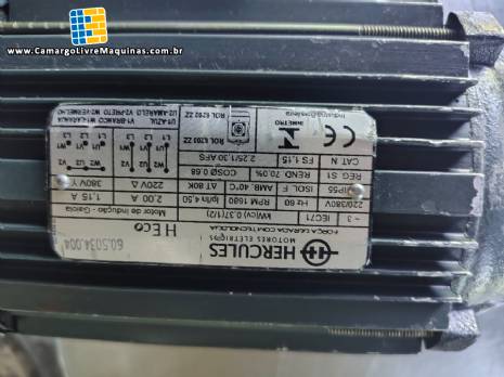 Motor indu��o com pot�ncia 0,37 kw Hercules