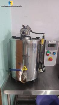 Tanque derretedeira encamisado em inox de chocolate Vonin TD - V 30 kg