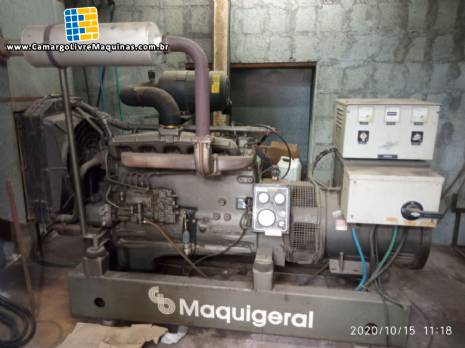 Gerador de energia  Diesel 84 KVA Maquigeral