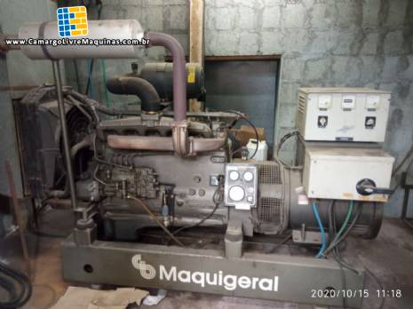 Gerador de energia � Diesel 84 KVA Maquigeral