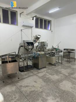 Linha de frascos contadora de capsulas tampadora rotuladora