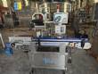 Linha de envase para cosm�ticos com alimentador de fracos envasadora Nelpas pist�o rosqueadeira tecnoenvase rotuladora Tudela