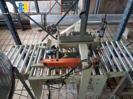 Fechadora para caixa de papel�o Cetro