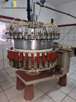 Envasadora rotativa autom�tica com 36 bicos de garrafas frascos de vidro