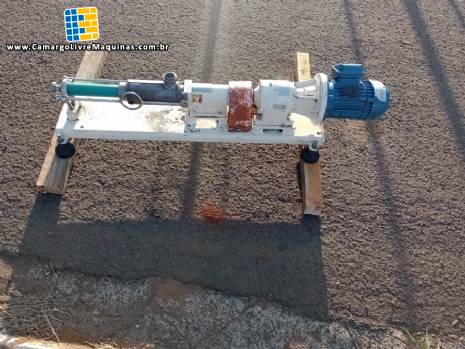 Bomba positiva helicoidal Netzsch 1,5 CV