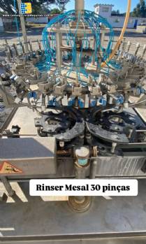 Rinser lavadora autom�tica com 30 pin�as PET Mesal 9.000 garrafas