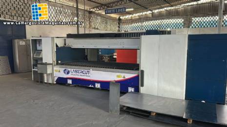 M�quina industrial de corte a laser TRUMPF Trulaser 1030 2.500 Watts