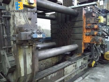 Injetora de aluminio camara fria Buhler 1.100 toneladas