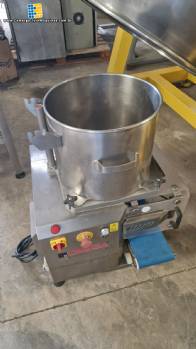 Formadora autom�tica de hamb�rguer Minerva Omega Group 2018