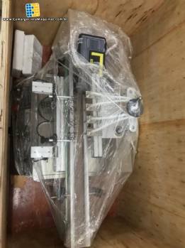 Envasadora automática em inox com 4 bicos para líquidos Envasadora automática em inox com 4 bicos para líquidos