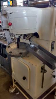 Envasadora de bisnaga Meteor Envasadora de bisnaga Meteor