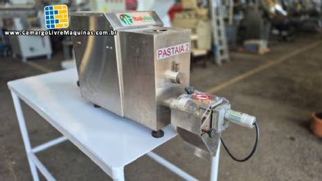 Extrusora de massas macarrão fresco Italvisa Pastaia 2 para 5 a 10 kg / h Extrusora de massas macarrão fresco Italvisa Pastaia 2 para 5 a 10 kg / h