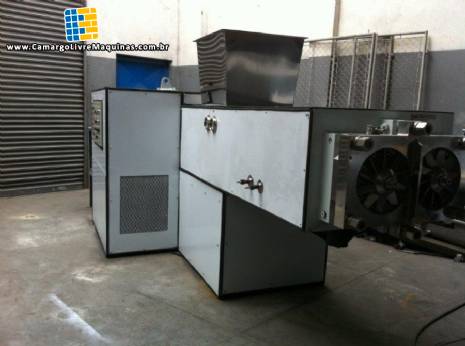 Extrusora de sabonetes Mazbra – G.Mazzoni 4000 L Extrusora de sabonetes Mazbra – G.Mazzoni 4000 L