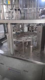 Linha de envase e tampadora para potes de margarina, manteiga, creme vegetal Linha de envase e tampadora para potes de margarina, manteiga, creme vegetal