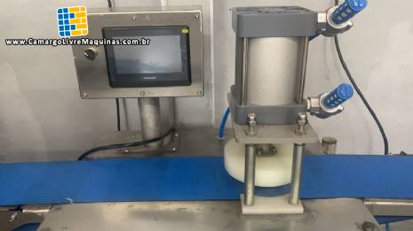 Moldadora máquina para achatar afinar biscoitos massas 120 unidades por minuto Moldadora máquina para achatar afinar biscoitos massas 120 unidades por minuto