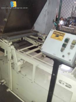 Pingadeira para chocolate Pingadeira para chocolate