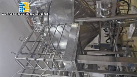 Tanque pulmão misturador encamisado em inox com agitador 2000 litros Tanque pulmão misturador encamisado em inox com agitador 2000 litros